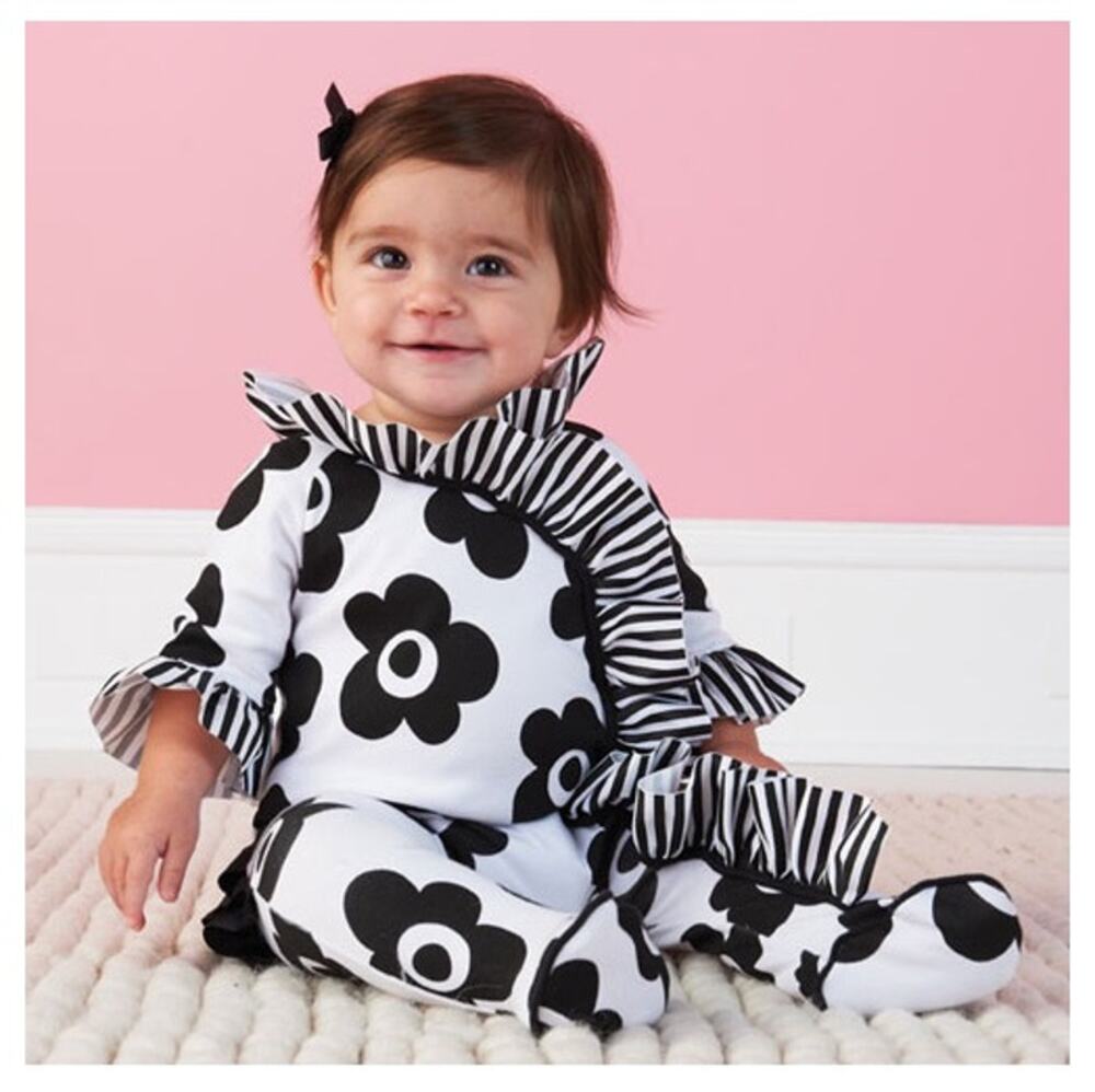 Mud Pie Tres Jolie Ruffle Sleeper - 0-6 Months!